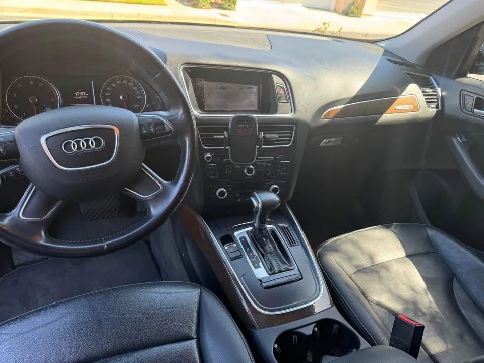 2016 Audi 8R Q5 - Image 2 of 7