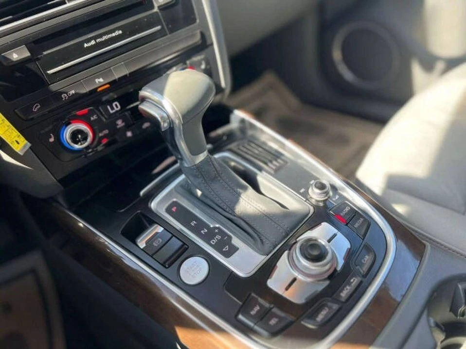 2016 Audi 8R Q5 - Image 19 of 20