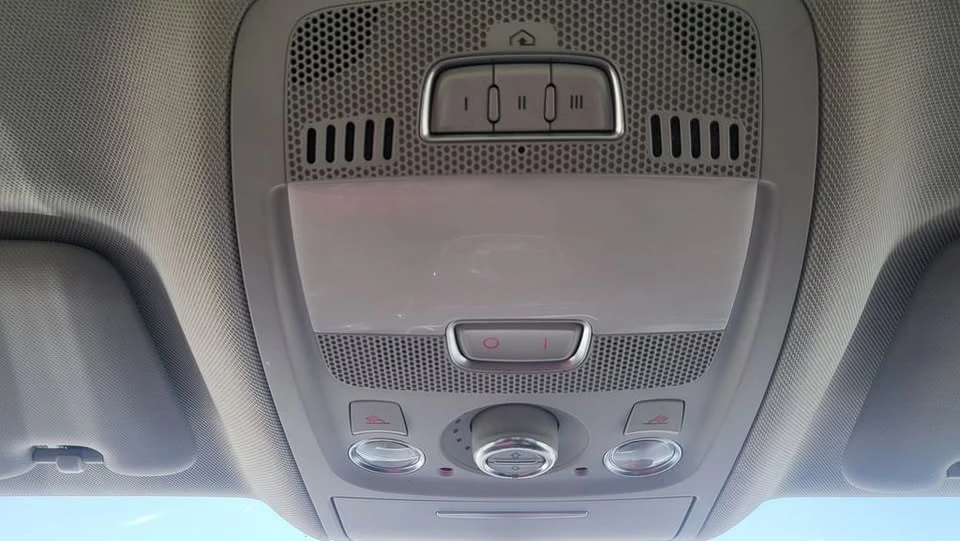 2016 Audi 8R Q5 - Image 11 of 20