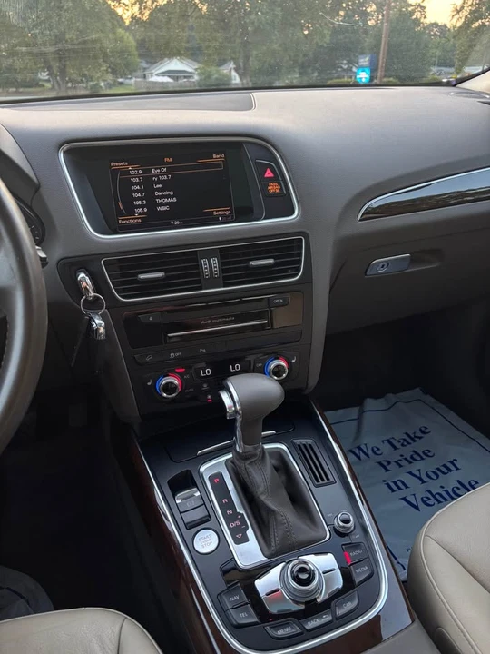 2016 Audi 8R Q5 - Image 10 of 17