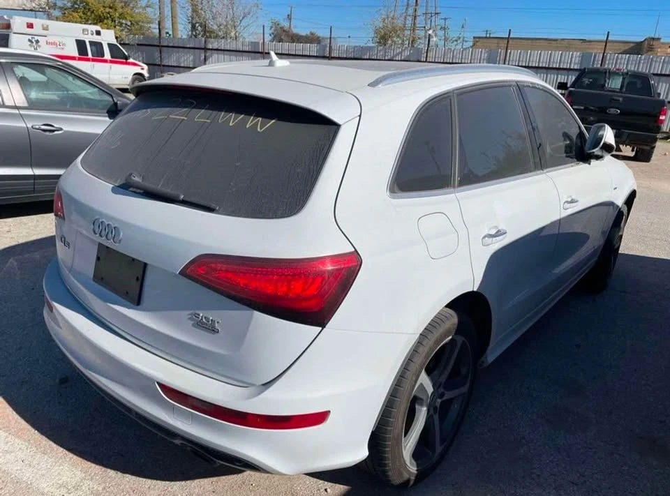 2016 Audi 8R Q5 - Image 2 of 5