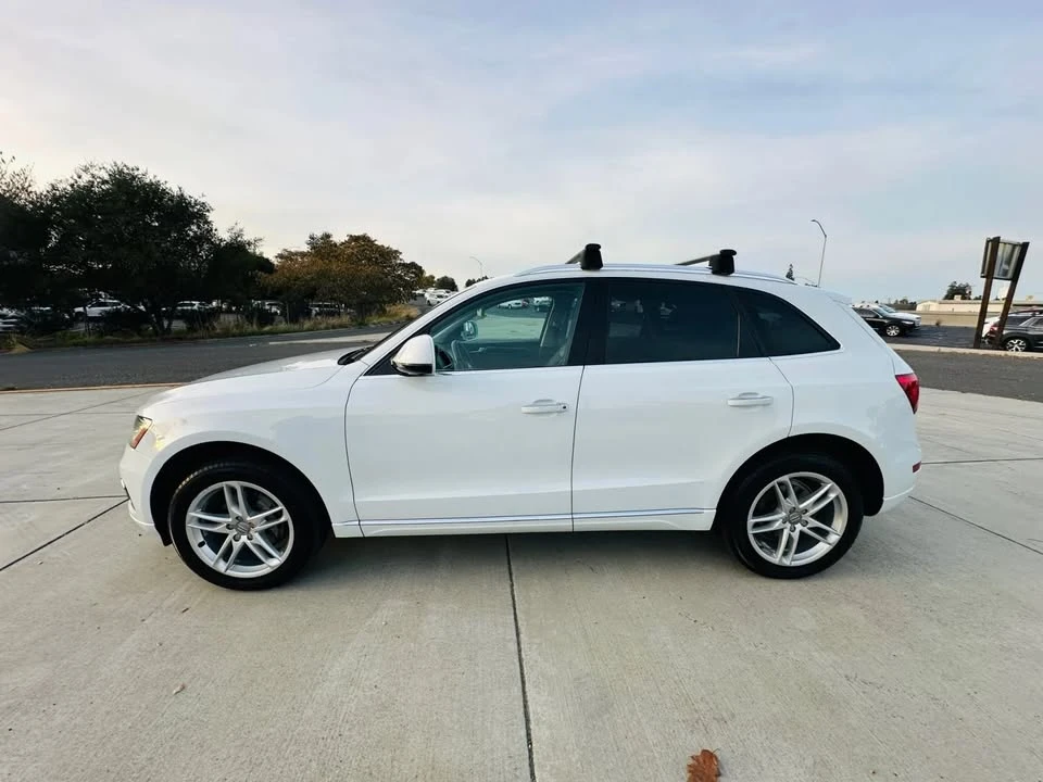 2016 Audi 8R Q5 - Image 2 of 20