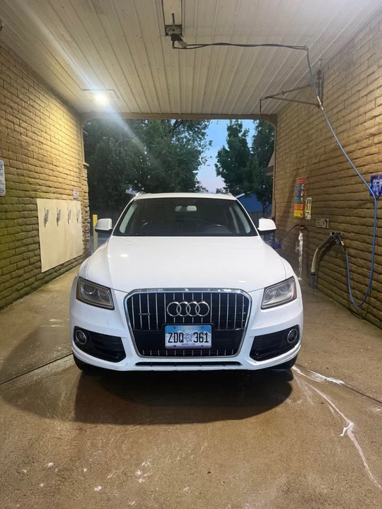 2016 Audi 8R Q5 - Image 2 of 19