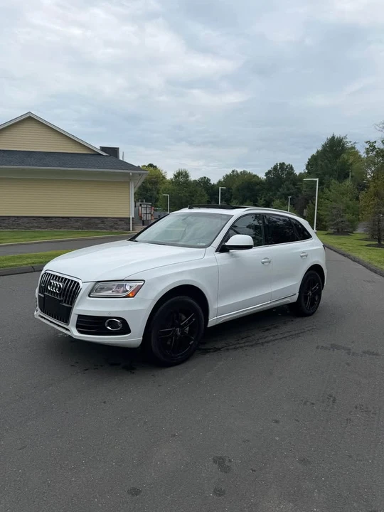 2016 Audi 8R Q5 - Image 2 of 10