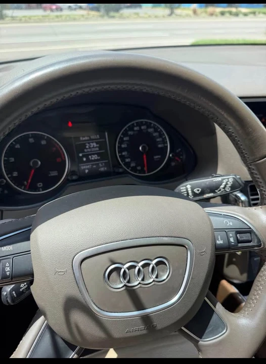 2016 Audi 8R Q5 - Image 8 of 9