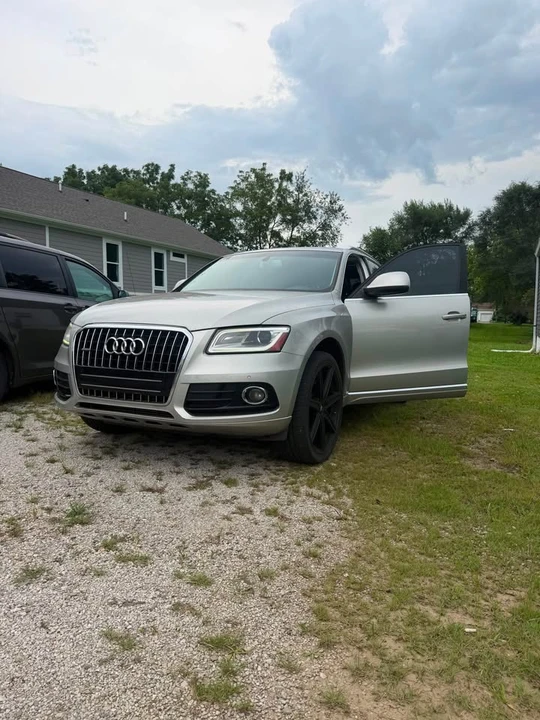 2016 Audi 8R Q5 - Image 2 of 10