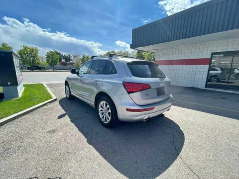 2016 Audi Q5 2.0T Premium Sport Utility 4D
