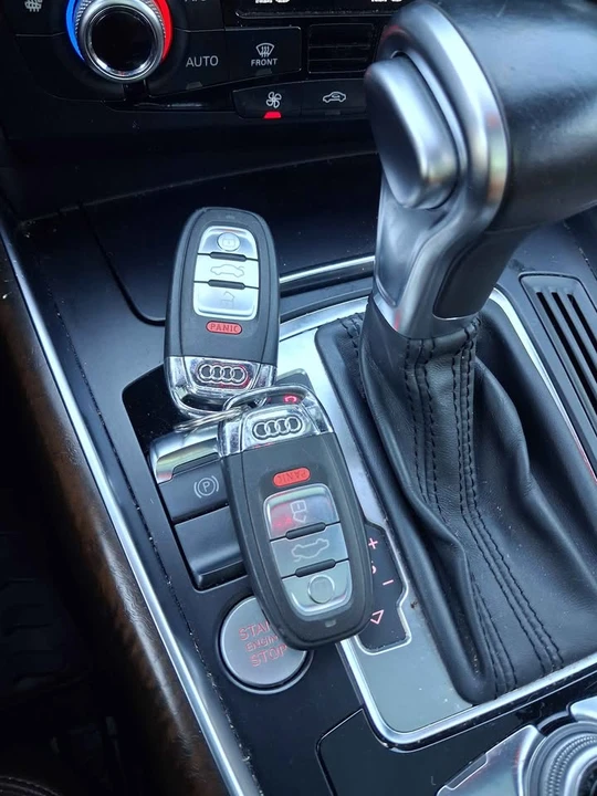 2016 Audi 8R Q5 - Image 8 of 16