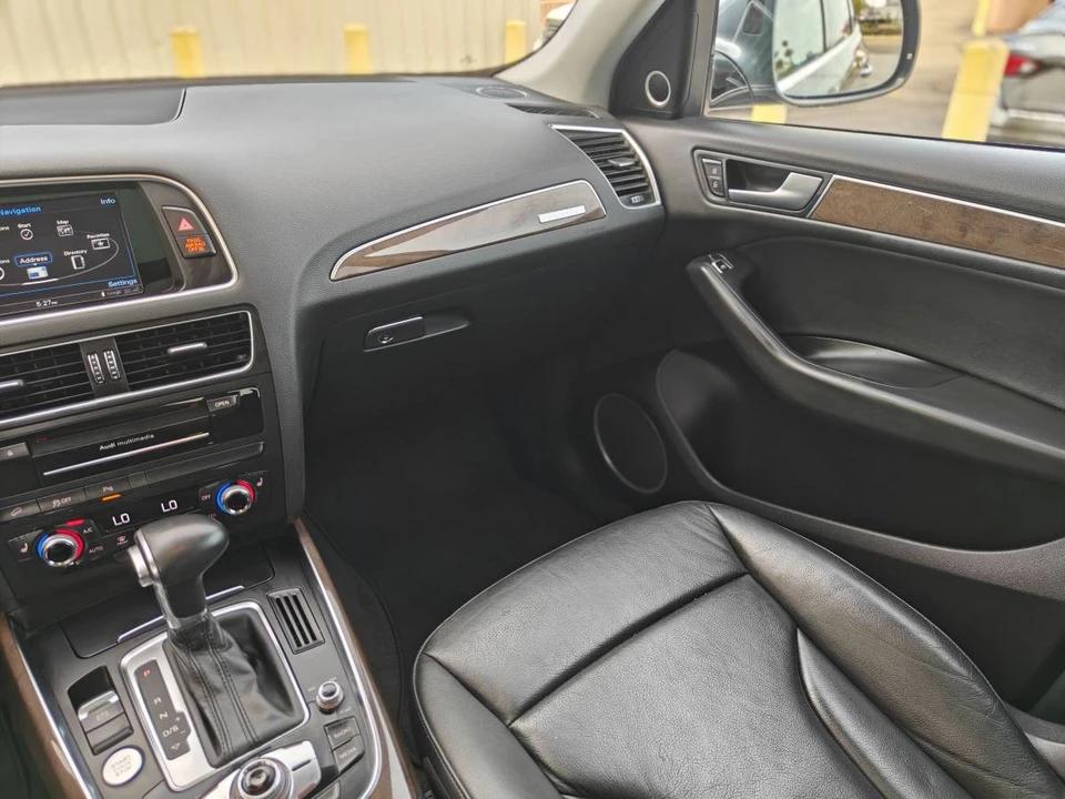 2016 Audi 8R Q5 - Image 15 of 24
