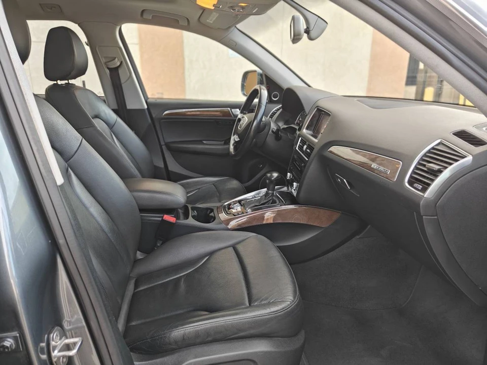 2016 Audi 8R Q5 - Image 13 of 24