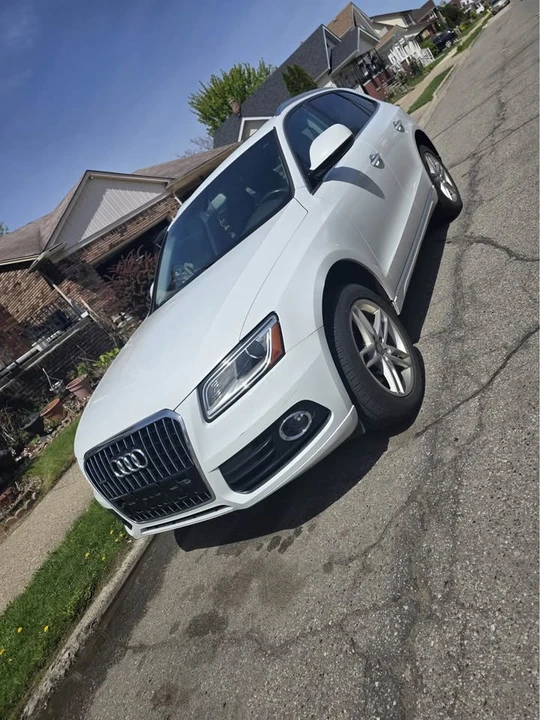 2016 Audi 8R Q5 - Image 2 of 18