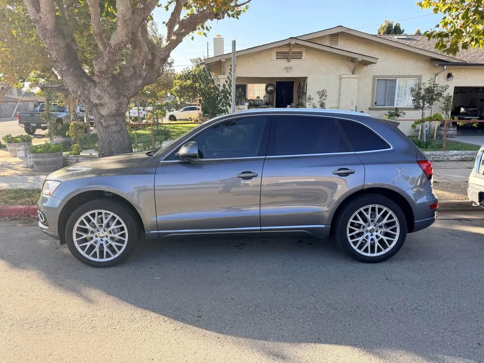 2016 Audi 8R Q5 - Image 2 of 5