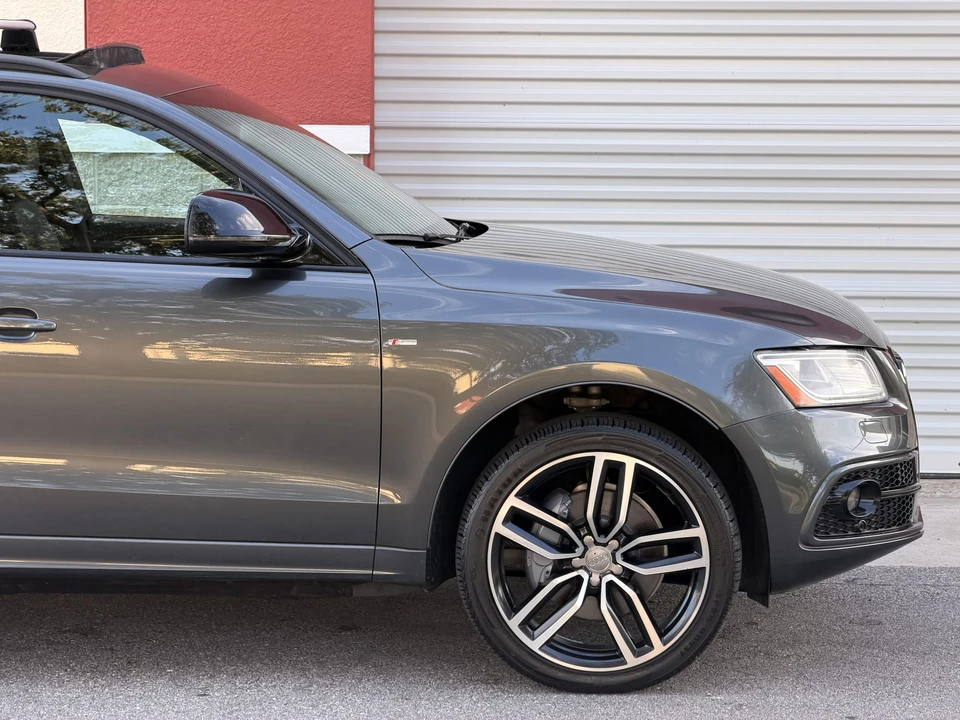 2016 Audi 8R Q5 - Image 28 of 31