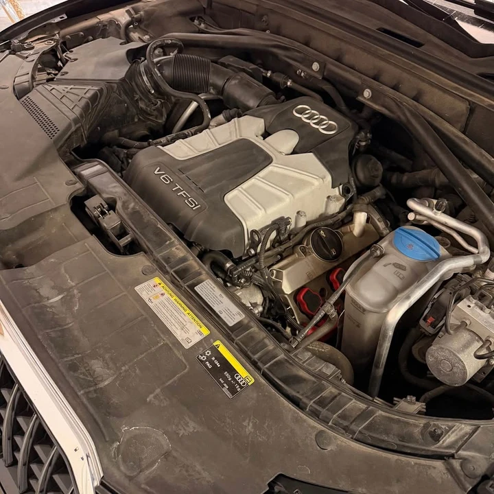 2016 Audi 8R Q5 - Image 8 of 11
