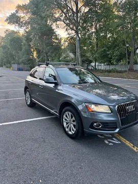 2016 Audi Q5 3.0T Prestige Sport Utility 4D