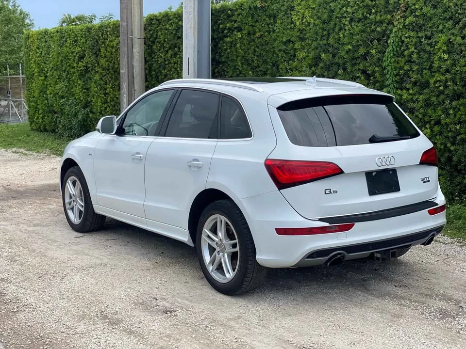 2016 Audi 8R Q5 - Image 8 of 9