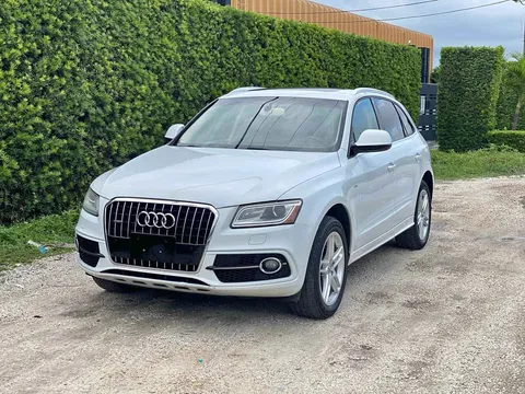 2016 Audi Q5 3.0T Prestige Sport Utility 4D
