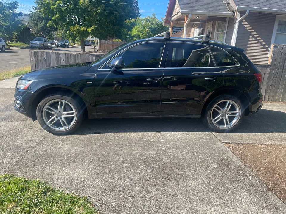 2016 Audi 8R Q5 - Image 2 of 12