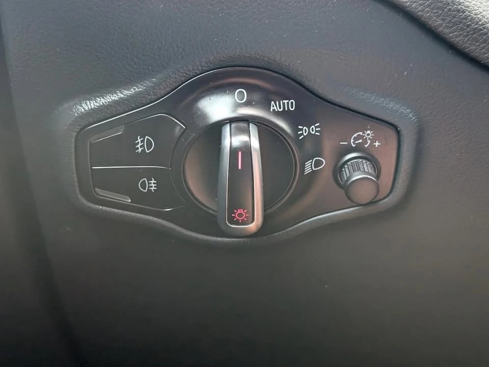 2016 Audi 8R Q5 - Image 10 of 20
