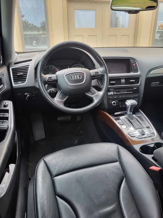 2016 Audi 8R Q5 - Image 8 of 9