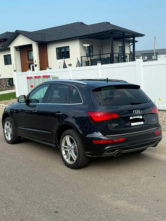 2016 Audi 8R Q5 - Image 9 of 10