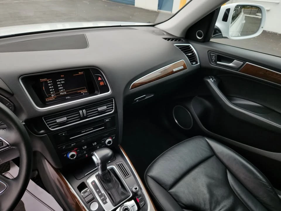 2016 Audi 8R Q5 - Image 10 of 20