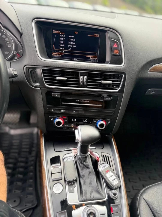 2016 Audi 8R Q5 - Image 12 of 18