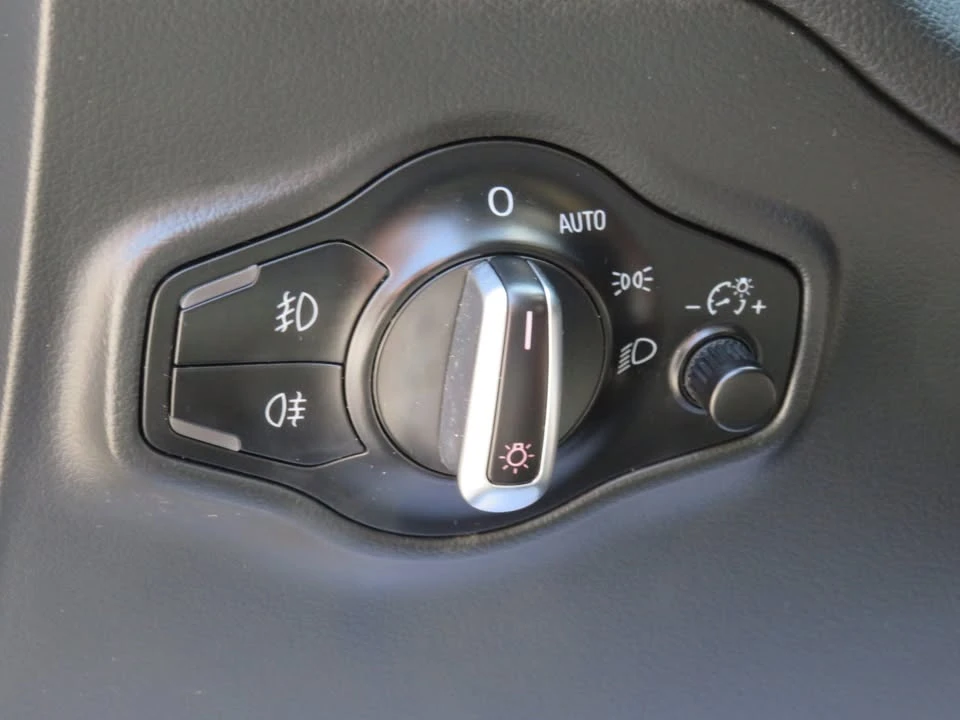2016 Audi 8R Q5 - Image 15 of 20