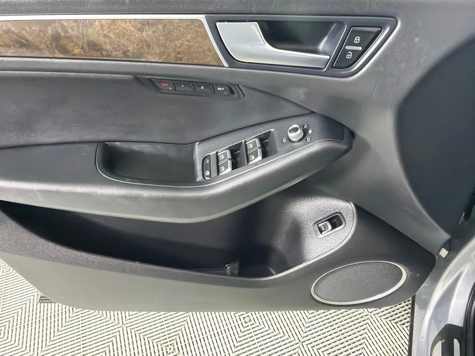 2016 Audi 8R Q5 - Image 10 of 21
