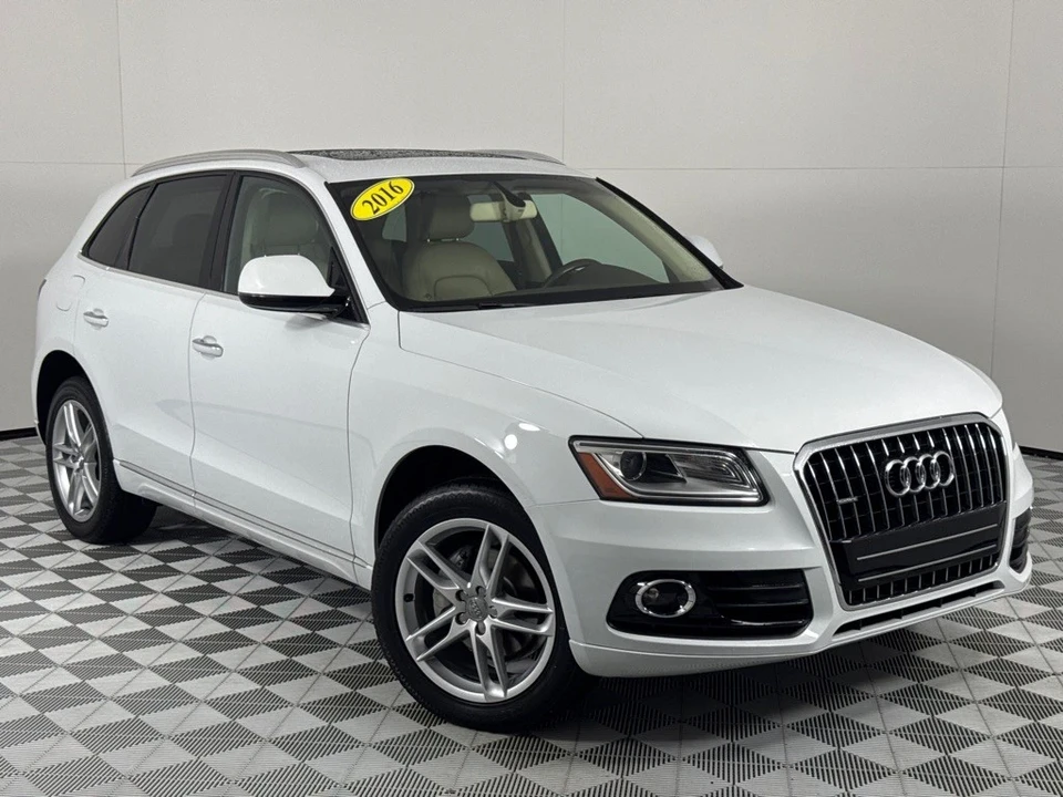 2016 Audi 8R Q5 - Image 2 of 21