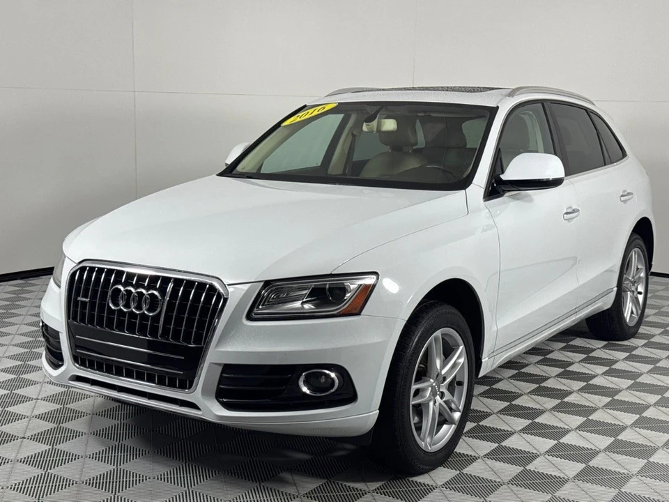 2016 Audi 8R Q5 - Image 8 of 21