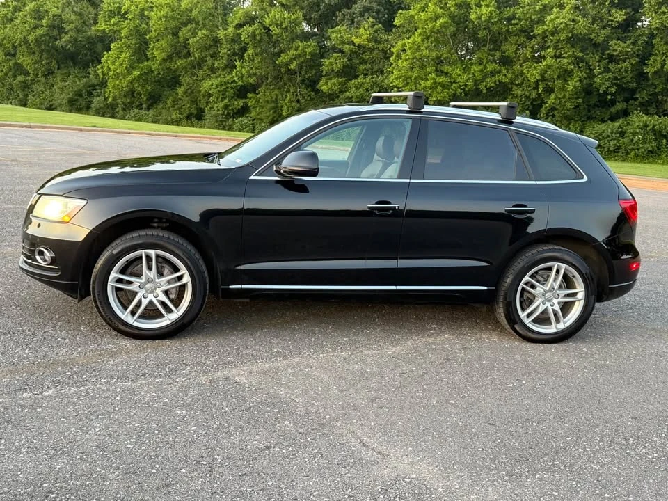 2016 Audi 8R Q5 - Image 2 of 10