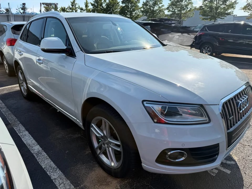 2016 Audi 8R Q5 - Image 2 of 10