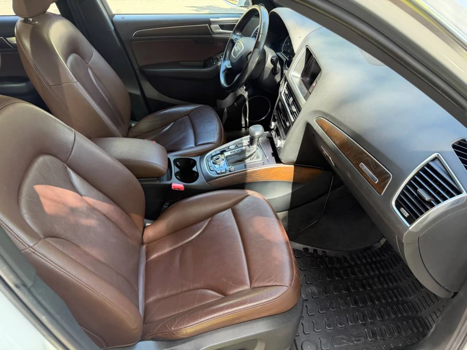 2016 Audi 8R Q5 - Image 14 of 19