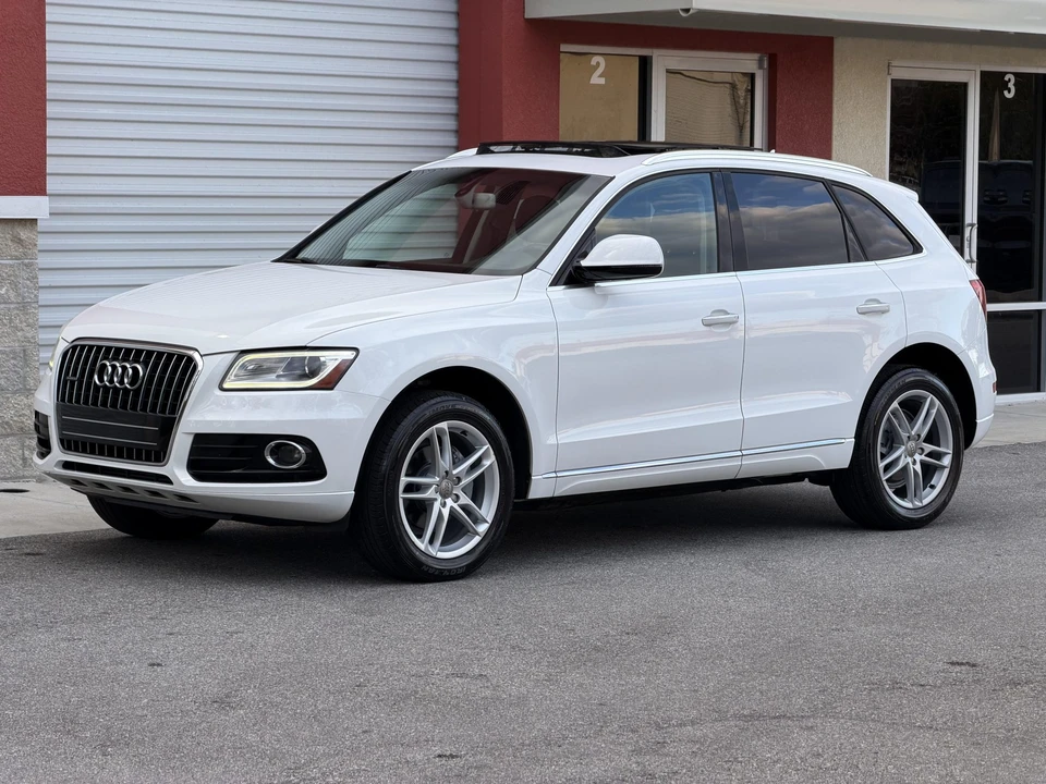 2016 Audi 8R Q5 - Image 2 of 31