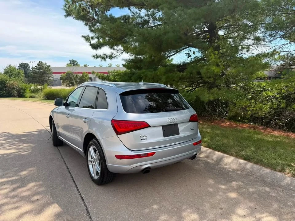2016 Audi 8R Q5 - Image 2 of 20