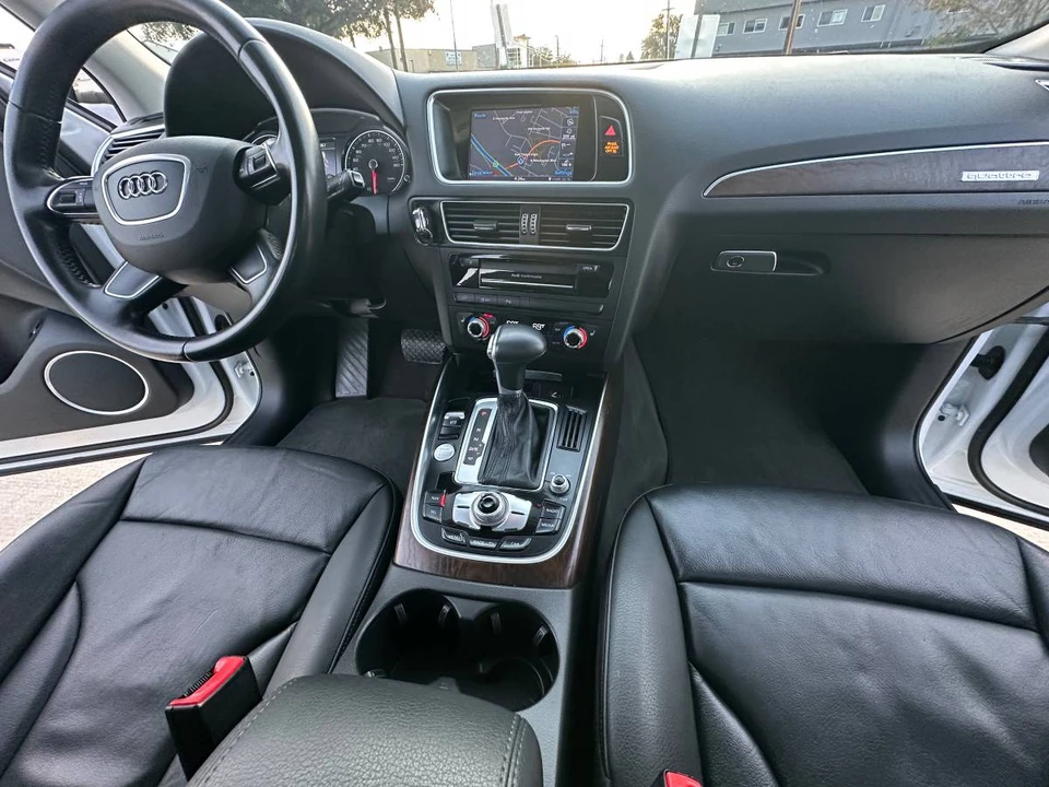 2016 Audi 8R Q5 - Image 17 of 24