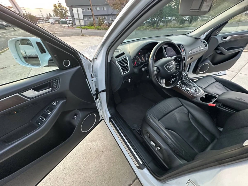 2016 Audi 8R Q5 - Image 15 of 24