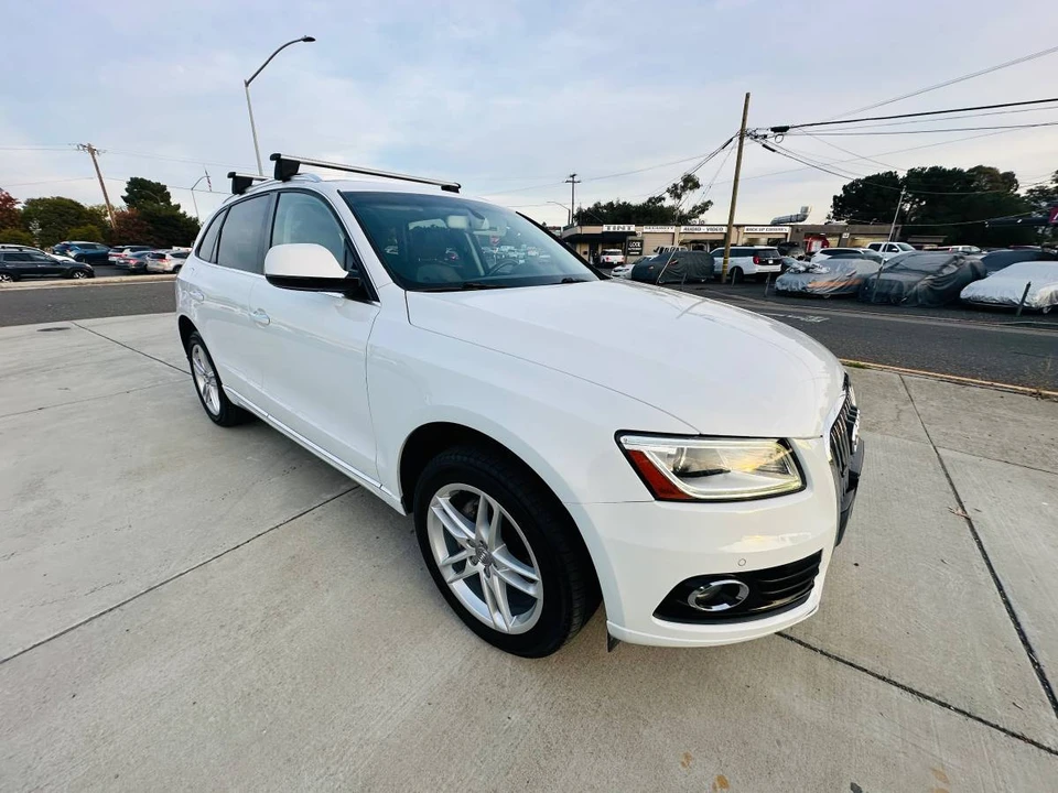 2016 Audi 8R Q5 - Image 5 of 24