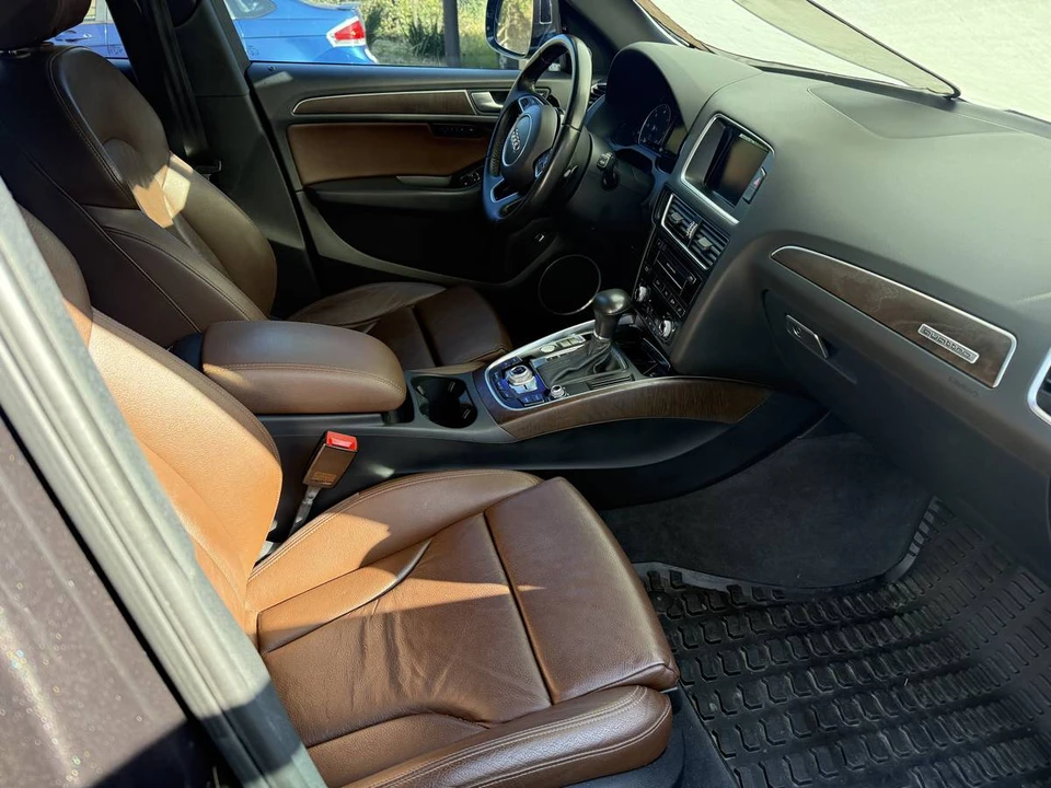 2016 Audi 8R Q5 - Image 8 of 24