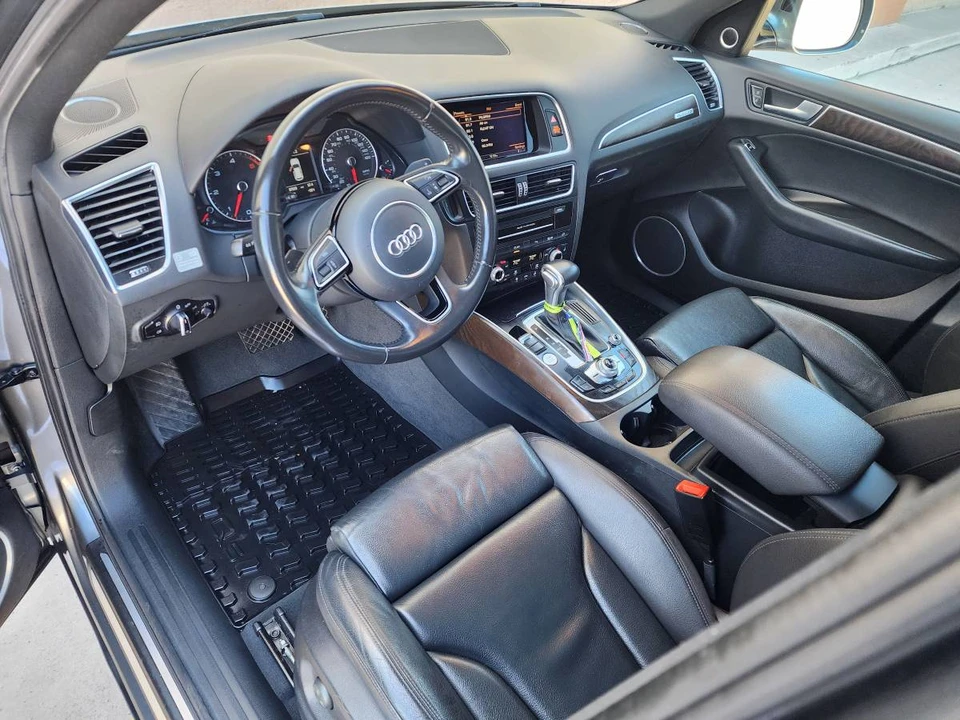 2016 Audi 8R Q5 - Image 11 of 24