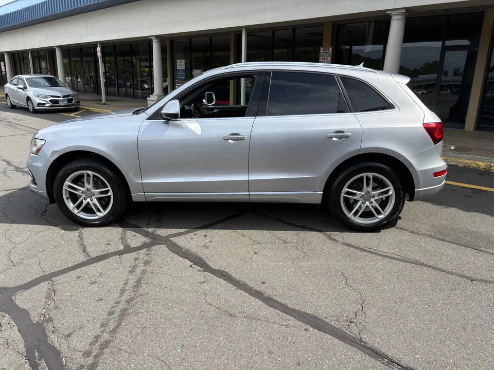 2016 Audi 8R Q5 - Image 2 of 18
