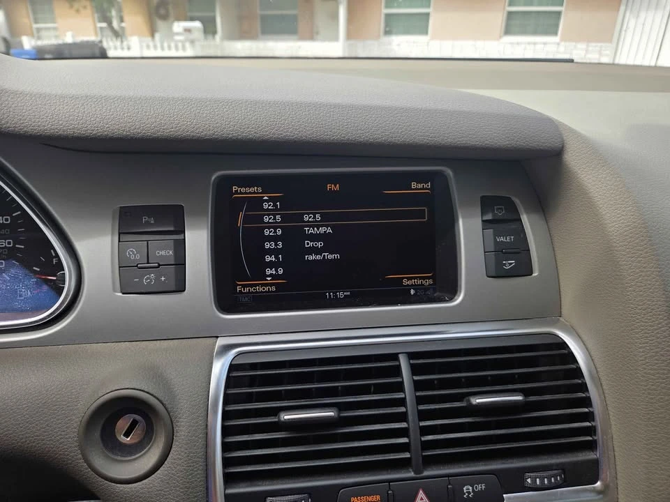 2016 Audi 4M Q7 - Image 8 of 16