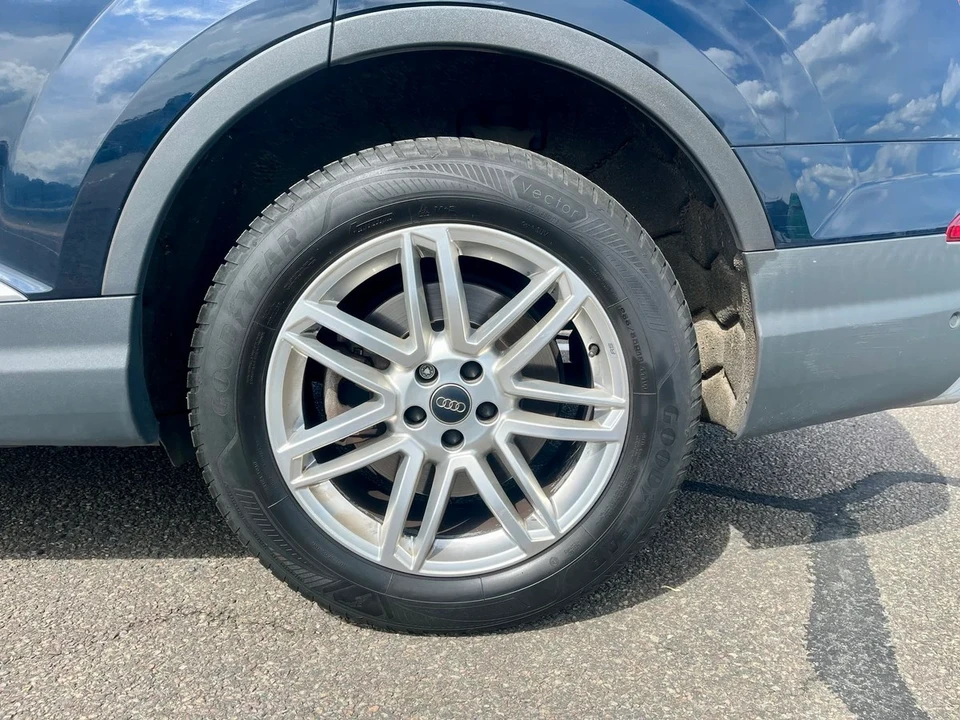 2016 Audi 4M Q7 - Image 17 of 30