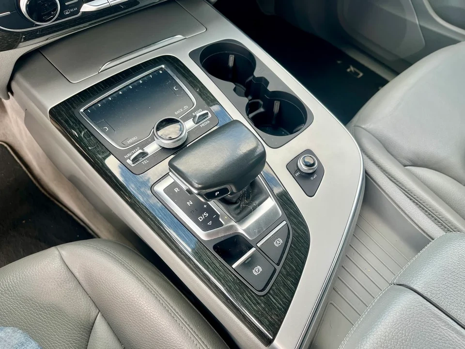 2016 Audi 4M Q7 - Image 26 of 30