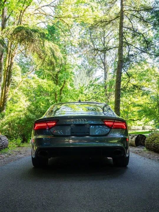 2016 Audi 4S R8 - Image 2 of 13