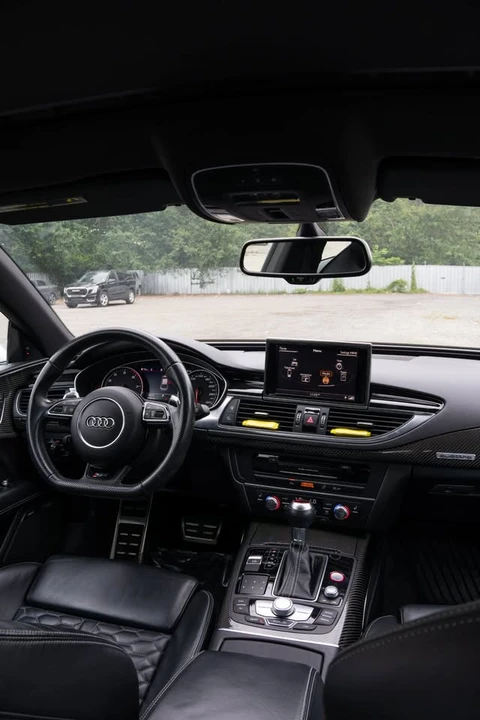 2016 Audi 4S R8 - Image 7 of 13