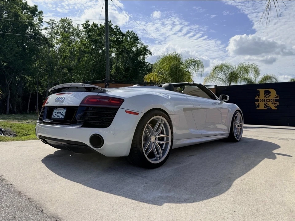 2016 Audi 4S R8 - Image 8 of 16