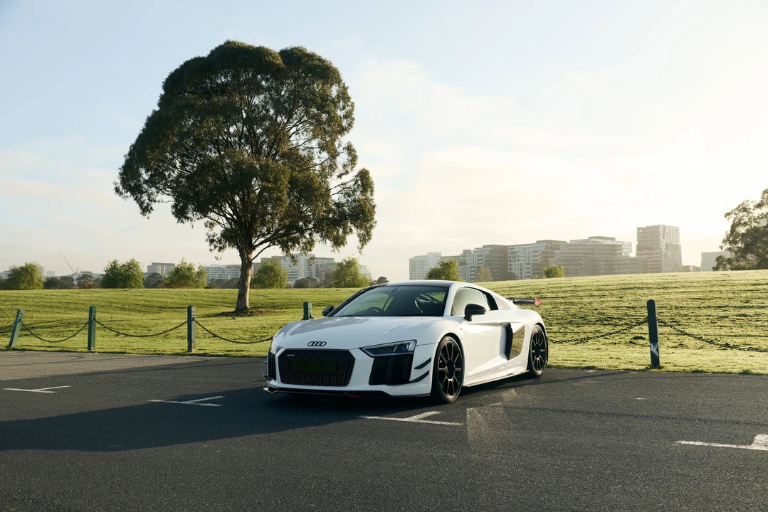 2016 Audi 4S R8 - Image 9 of 31