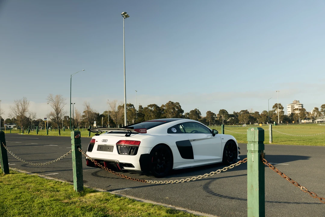2016 Audi 4S R8 - Image 12 of 31